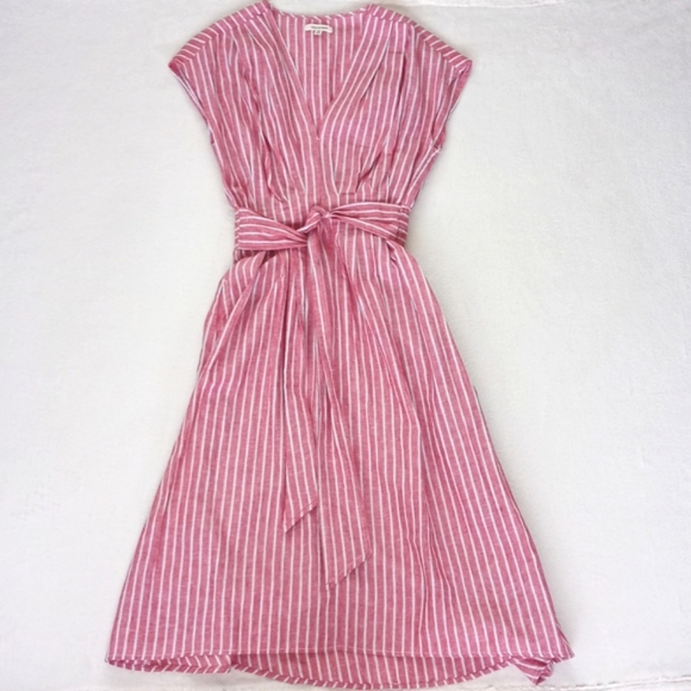 *** Re-Listed** Beautiful Max Studio Red w White Stripes Linen High Low Dress S - Picture 5 of 10